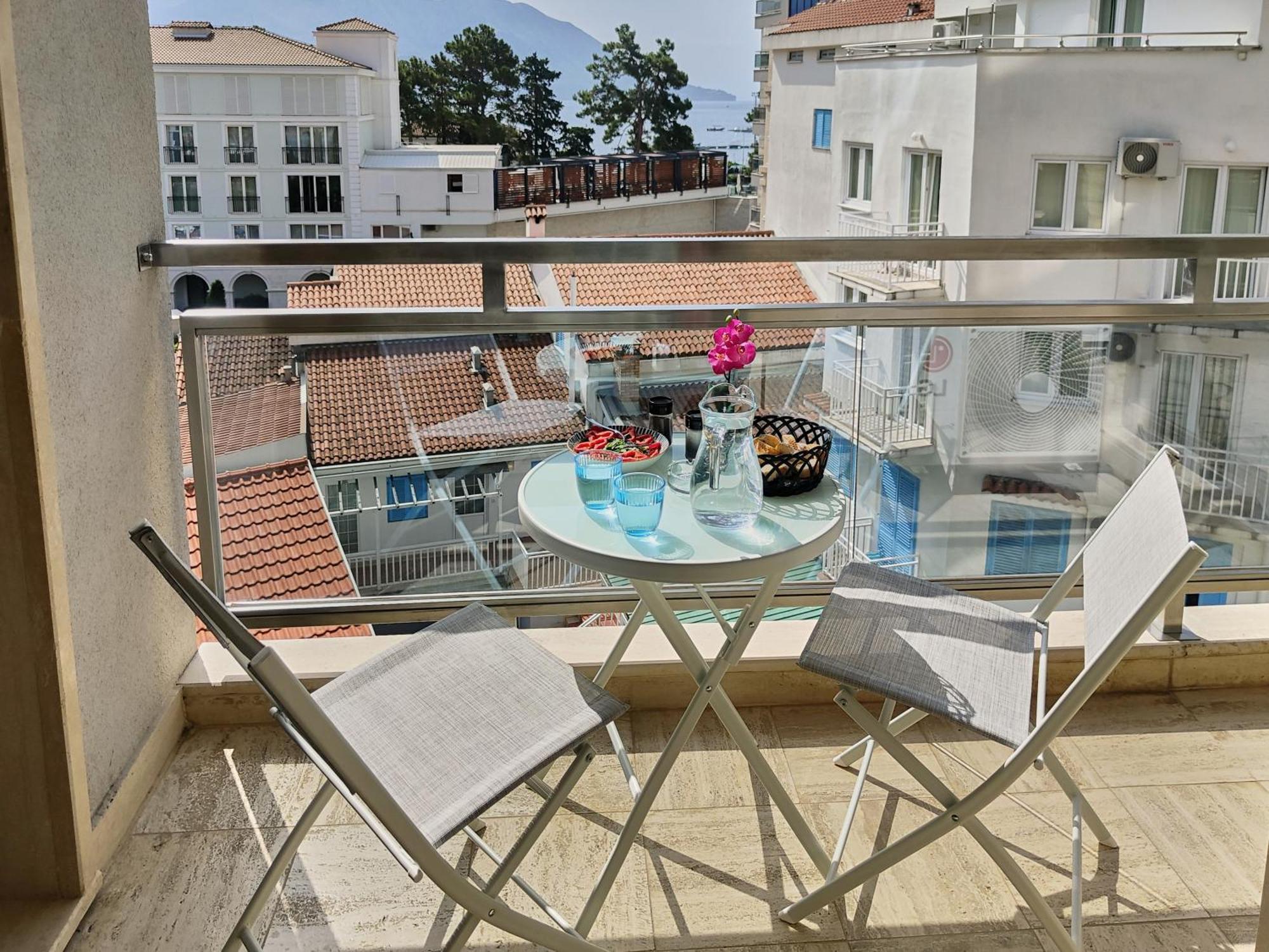 Montesun Fontana Apartments Budva Exterior foto